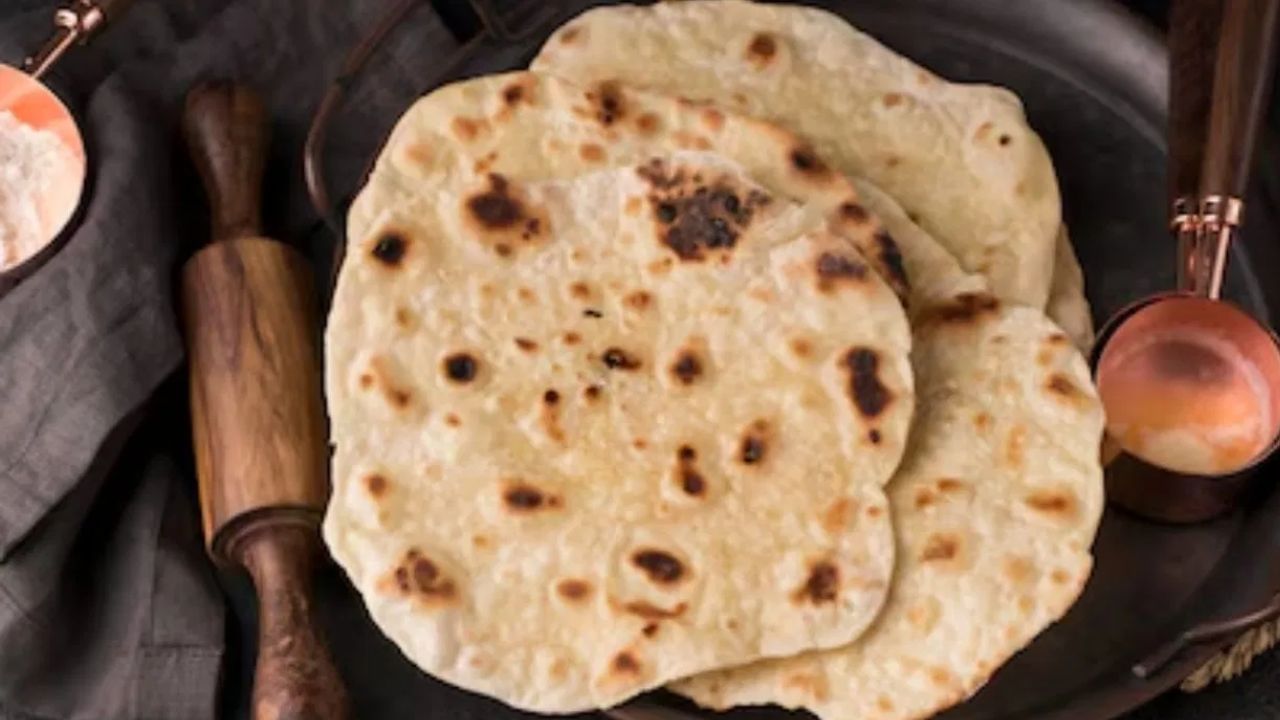 शिळ्या चपात्या, भाकरी खाल्ल्यानं खरच वजन वाढतं का? धक्कादायक माहिती समोर