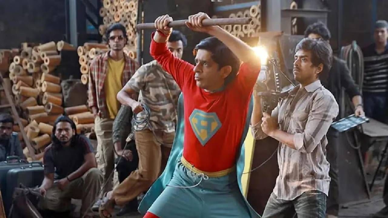 सुपरबॉइज ऑफ मालेगाव- या चित्रपटाची कथा महाराष्ट्रातील मालेगावमध्ये राहणाऱ्या मित्रांची आहे. फिल्म इंडस्ट्रीत आऊटसाइडर असलेल्यांच दु:ख आणि संघर्ष काय असतो, याचं चित्रण यामध्ये करण्यात आलं आहे. प्रेक्षक आणि समिक्षकांकडून या चित्रपटाला सकारात्मक प्रतिसाद मिळाला आहे. प्राइम व्हिडीओ हा चित्रपट तुम्ही पाहू शकता. 
