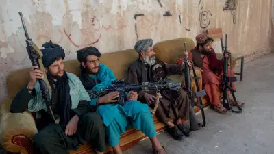 आता थेट राजधानीवर हल्ला करणार, तालिबानची आक्रमक भूमिका, पाकिस्तान चिंतेत