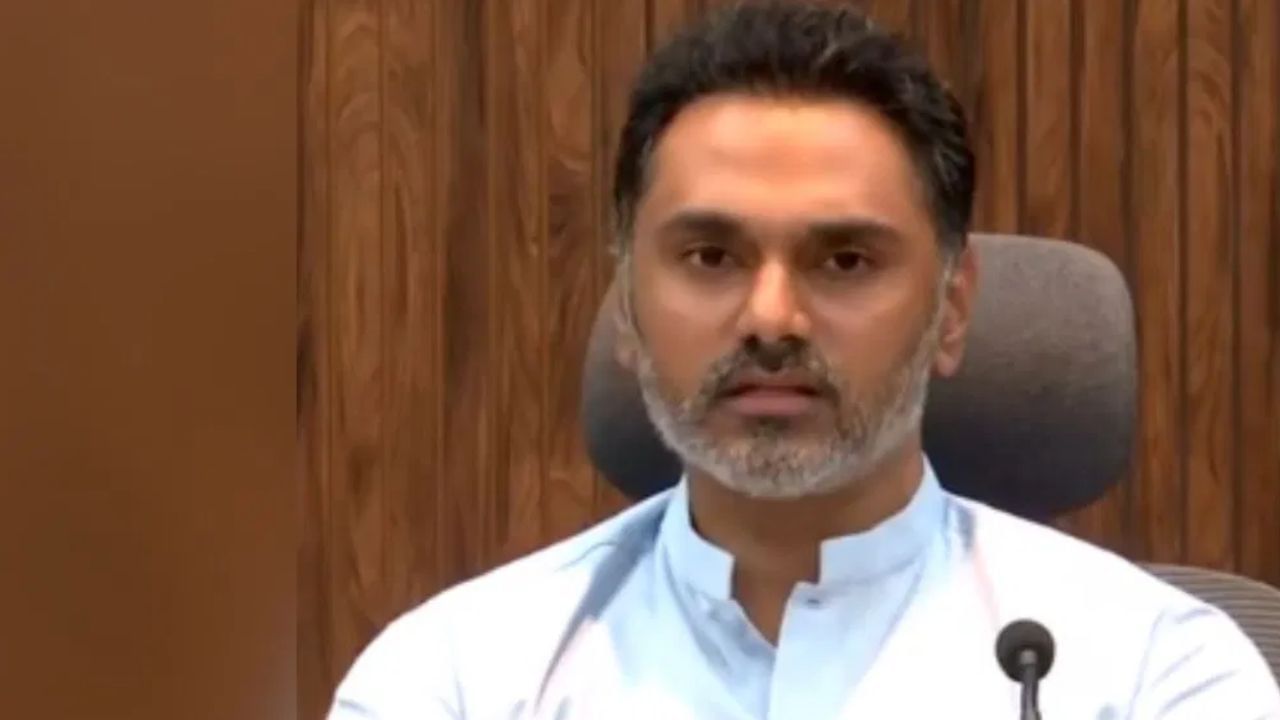 “छोटी मोठी वादळं उठली म्हणून पर्वत..., शिंदेंच्या भेटीनंतर योगेश कदमांनी विरोधकांच्या विरोधात दंड थोपटले