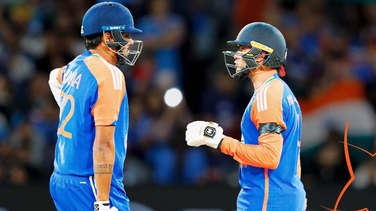 ऑस्ट्रेलियाने तिसऱ्या टी20 सामन्यात 20 षटकात 6 गडी गमवून 186 धावा केल्या. भारताने हे आव्हान 18.3 षटकात 5 गडी गमवून पूर्ण केलं. या सामन्यात अभिषेक शर्मा फक्त 25 धावांची खेळी करून बाद झाला. पण एक मोठा विक्रम आपल्या नावावर केला. (Photo- BCCI Twitter)