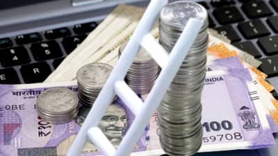 30 नोव्हेंबरपर्यंत ‘ही’ 4 कामे पूर्ण करा, अन्यथा पेन्शन बंद होईल