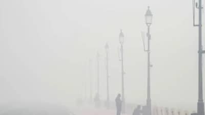 शाळा बंद, वर्क फ्रॉम होम करण्याचे आदेश, अलर्ट जारी, ज्वालामुखीच्या राखेच्या ढगांमुळे हवा घातक, थेट...