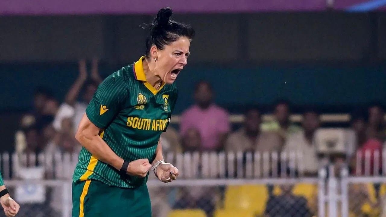 कापने साखळी फेरीत टीम इंडिया विरुद्ध निर्णायक कामगिरी केली होती. कापने त्या सामन्यात 20 धावा केल्या होत्या. तसेच 2 विकेट्सही मिळवल्या होत्या. कापने टीम इंडिया विरुद्ध 24 एकदिवसीय सामन्यांमध्ये 1 शतकासह 545 धावा केल्या आहेत. तसेच कापने टीम इंडिया विरुद्ध 24 विकेट्सही मिळवल्या आहेत. (Photo Credit: PTI)