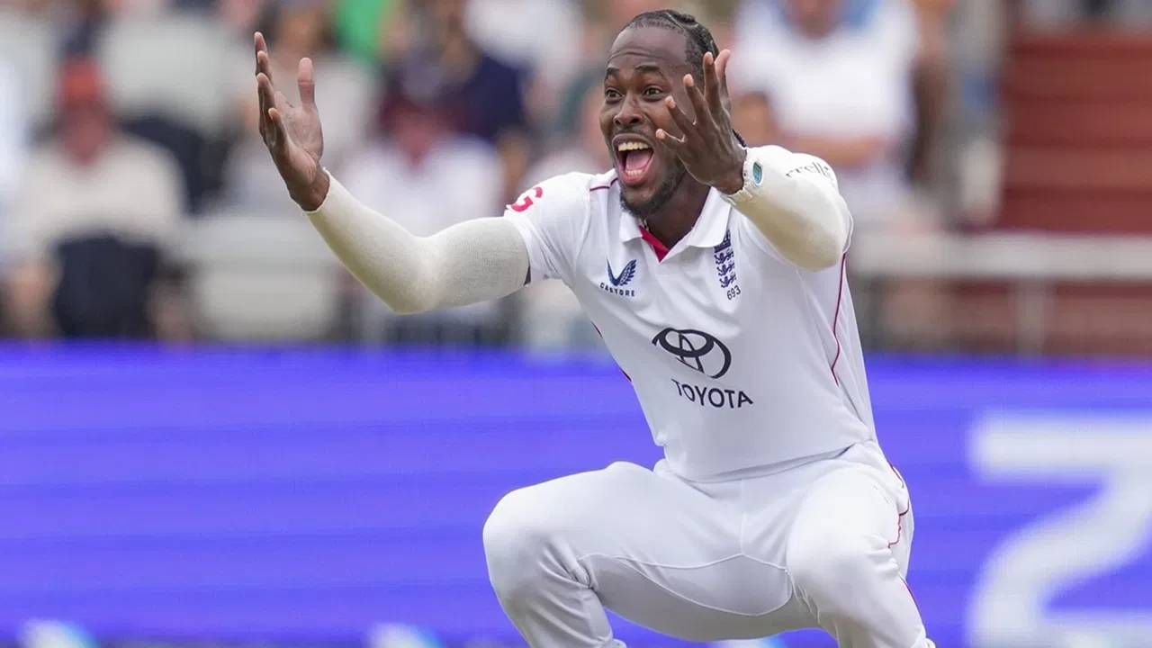 पर्थ कसोटीसाठी इंग्लंडचा संघ: जॅक क्राउली, बेन डकेट, ओली पोप, जो रूट, हॅरी ब्रूक, बेन स्टोक्स (कर्णधार), जेमी स्मिथ, ब्रायडन कार्स, गस एटकिंसन, जोफ्रा आर्चर, मार्क वुड, शोएब बशीर. (फोटो-PTI)