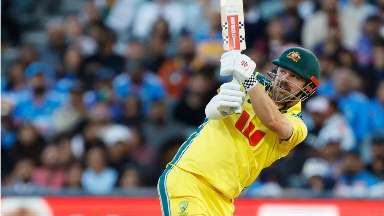 ऑस्ट्रेलियाचा स्टार सलामीवीर ट्रेव्हिस हेड चौथ्या आणि पाचव्या टी20 सामन्यात खेळणार नाही. त्याला इंग्लंडविरुद्धच्या कसोटी मालिकेच्या तयारीसाठी डावलण्यात आलं आहे. आता काही दिवस ऑस्ट्रेलियाच्या स्थानिक क्रिकेटमध्ये कसोटी खेळणार आहे. (Photo- PTI)
