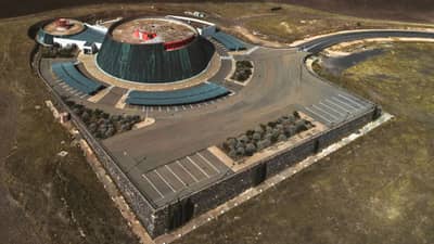 जगातील सर्वात महागडा आणि मॉडर्न एअरपोर्ट अवघ्या तीन वर्षात बंद; कारण ऐकून डोकं खाजवाल