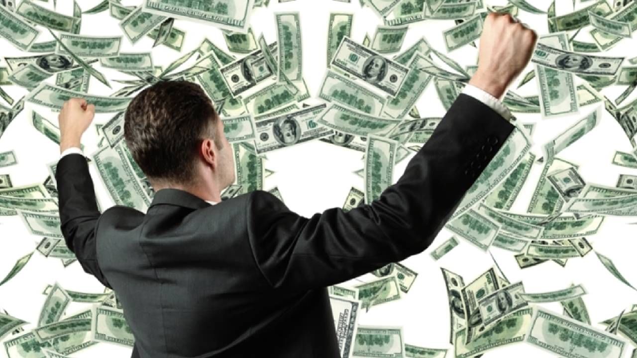 हुरुन रिसर्च इन्स्टिट्यूटच्या अहवालानुसार, जगातील सर्वाधिक श्रीमंत व्यक्ती या  न्यूयॉर्क, लंडन, मुंबई, बीजिंग, शांघाई, शेन्जेन, हाँगकाँग, मॉस्को, नवी दिल्ली आणि सॅन फ्रान्सिस्को या शहरात राहतात. भारतातील मुंबईचा या यादीत नंबर लागला आहे. भारतातही गेल्या काही वर्षांत श्रीमंतांचा आकडा वाढला आहे. 