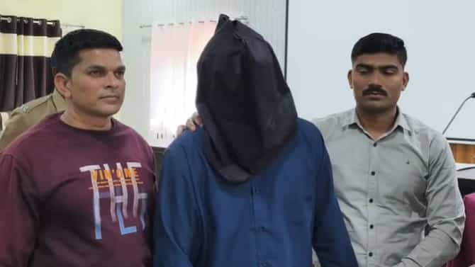 बँकेच्या सहाय्यक मॅनेजरनेच टाकला दरोडा, ऑनलाईन गेमिंगचा नादाने वाटोळे, भंडाऱ्यात खळबळ, थेट..