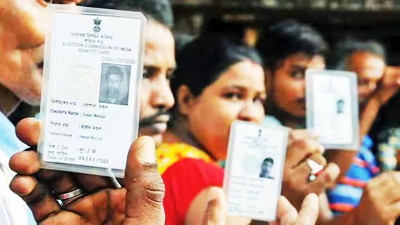 Voter List : राज्यातील सर्वच मतदार यादी स्क्रॅप करण्याची गरज, विरोधकांच्या सूरात भाजपचा सूर, बड्या नेत्याचे मत काय?