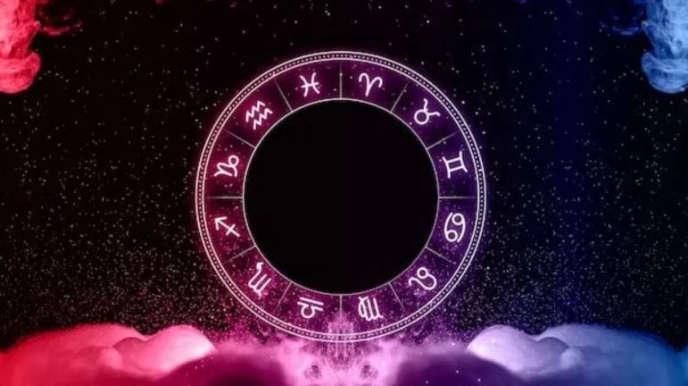 Disclaimer: वरच्या लेखातील माहिती ही प्राथमिक स्वरुपाची आहे. आम्ही या माहितीची पुष्टी करत नाही किंवा समर्थनही देत नाही. या लेखाच्या माध्यमातून अंधश्रद्धा पसरवण्याचा आमचा उद्देश नाही. वरच्या लेखात दिलेल्या माहितीवरून कोणताही निर्णय घेण्याआधी त्या-त्या क्षेत्रातील तज्ज्ञांचा सल्ला आवश्य घ्या.  