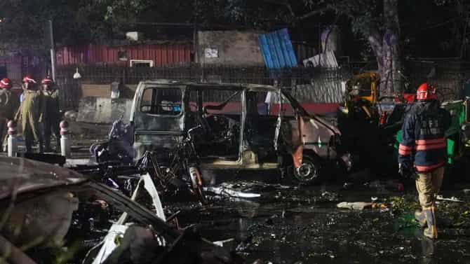 Delhi Red Fort Car blast : दिल्ली स्फोटावर पाकिस्तानात काय प्रतिक्रिया? तिथे काय चर्चा?