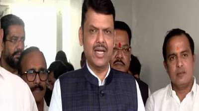 Devendra Fadnavis : वर्ल्ड कप विजेत्या भारतीय संघातील महाराष्ट्राच्या तीन खेळाडूंबद्दल देवेंद्र फडणवीस यांची मोठी घोषणा