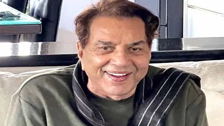 Dharmendra Health Big Update : धर्मेंद्र ब्रीच कँडी रुग्णालयातून घरी, डिस्चार्ज नंतरही उचपार... सध्या प्रकृती कशी? Dharmendra Health Big Update : धर्मेंद्र ब्रीच कँडी रुग्णालयातून घरी, डिस्चार्ज नंतरही उचपार... सध्या प्रकृती कशी?