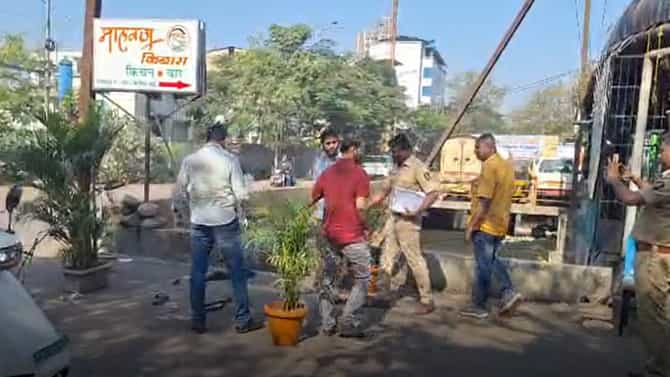 तो हॉटेलमधून बाहेर पडला, चुकून धक्का लागला अन् क्षणार्धात... डोंबिवली हादरली