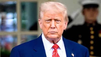 डोनाल्ड ट्रम्प यांचा भारताला दुहेरी झटका, झालं मोठं नुकसान, आंतरराष्ट्रीय बाजारातून वाईट बातमी