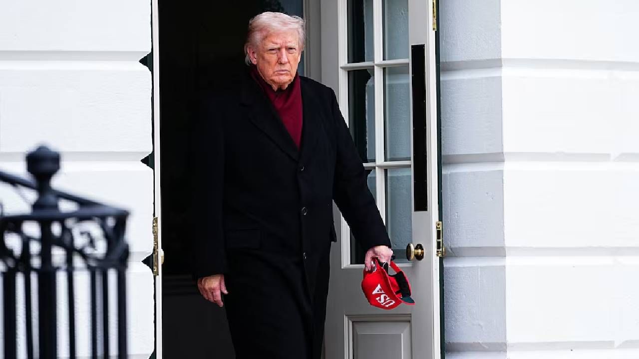 डोनाल्ड ट्रम्प यांचा रुद्र अवतार बघताच या देशाच्या अध्यक्षाची मोठी पलटी, थेट आभार मानत...