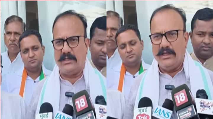 Harshwardhan Sapkal : मनसे-मविआची युती होणार? हर्षवर्धन सपकाळ स्पष्टच म्हणाले, त्यांना नोटीस पाठवणार.. नाशकात काय घडलं? Harshwardhan Sapkal : मनसे-मविआची युती होणार? हर्षवर्धन सपकाळ स्पष्टच म्हणाले, त्यांना नोटीस पाठवणार.. नाशकात काय घडलं?