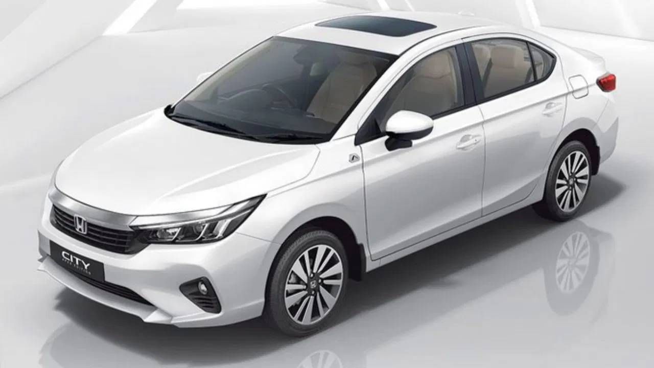 Honda City Price : या पॉपुलर सेडान  बेस वेरिएंटला सोडून बाकी सर्व वेरिएंट्समध्ये Level 2 ADAS फीचर्स मिळतात. ADAS फीचरवाल्या वेरिएंटची किंमत 12.69 लाख (एक्स शोरूम) ते 16.07 लाखापर्यंत (एक्स शोरूम) आहे. (फोटो-होंडा)