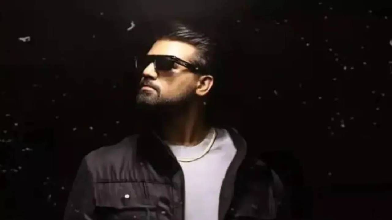 संगीत विश्वाला मोठा धक्का! रस्ते अपघातात प्रसिद्ध गायकाचा मृत्यू