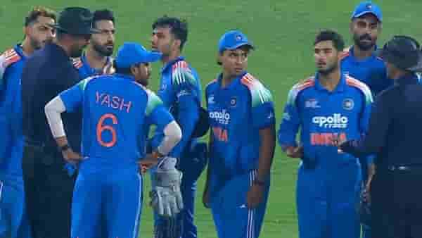 IND vs PAK : कॅच पकडूनही दिलं नॉटआऊट, भारत-पाक सामन्यात तूफान राडा ! काय घडलं ?