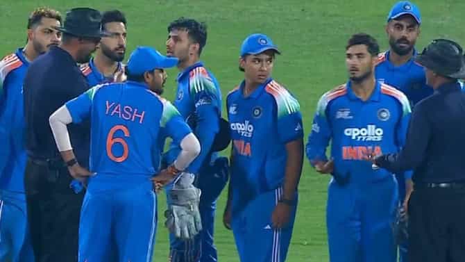 IND vs PAK : कॅच पकडूनही दिलं नॉटआऊट, भारत-पाक सामन्यात तूफान राडा ! काय घडलं ?