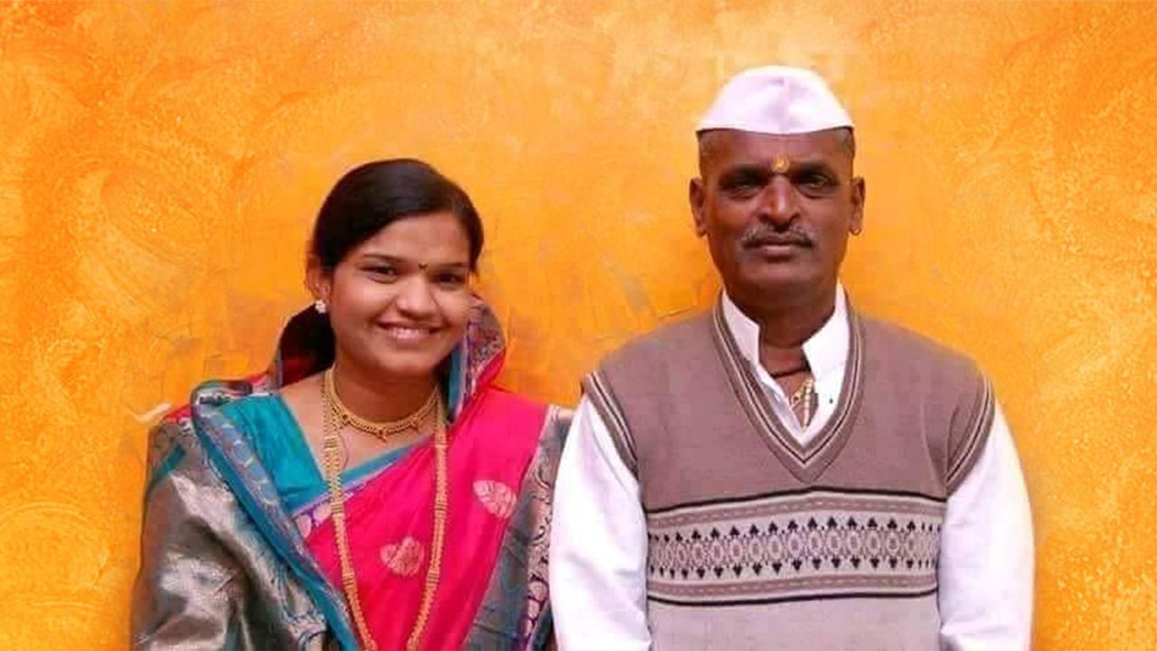 इंदुरीकर महाराज ज्ञानेश्वर मौल बहु-उद्देशीय सेवाभावी संस्थेचे संस्थापक आहेत. ते कुटुंबाच्या मदतीने ही संस्था चालवतात. तसेच ते गावात एक शाळा चालवत असल्याचीही माहिती समोर आली आहे. 