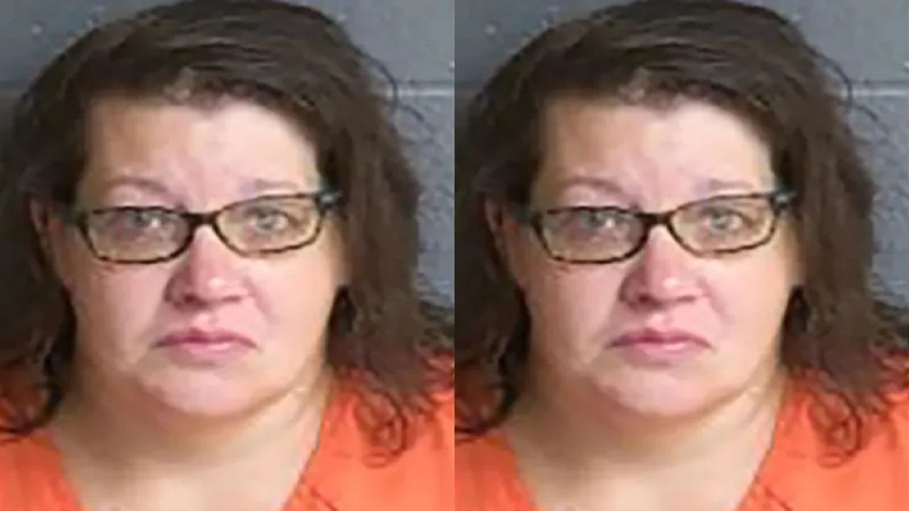 कलियुगातील भयानक आई... बाथरुममध्ये 4 मुलांचा जन्म... कपाटात आणि पोटमाळ्यावर सर्वांचे मृतदेह, स्वतःच्यात मुलांसोबत तिने केलं तरी काय?