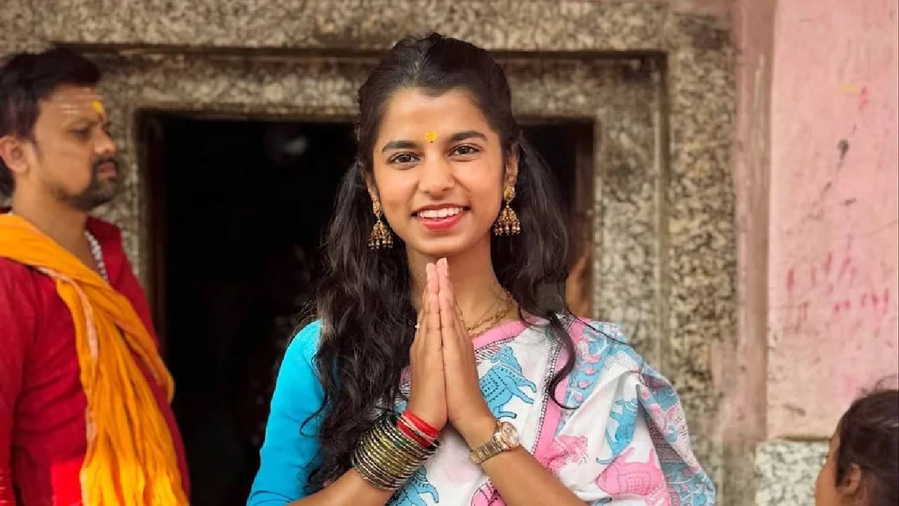 Maithili Thakur Election Result : मैथिली ठाकूर मतमोजणीत पुढे कि मागे, 25 वर्षाच्या गायिकेची पहिली प्रतिक्रिया काय?