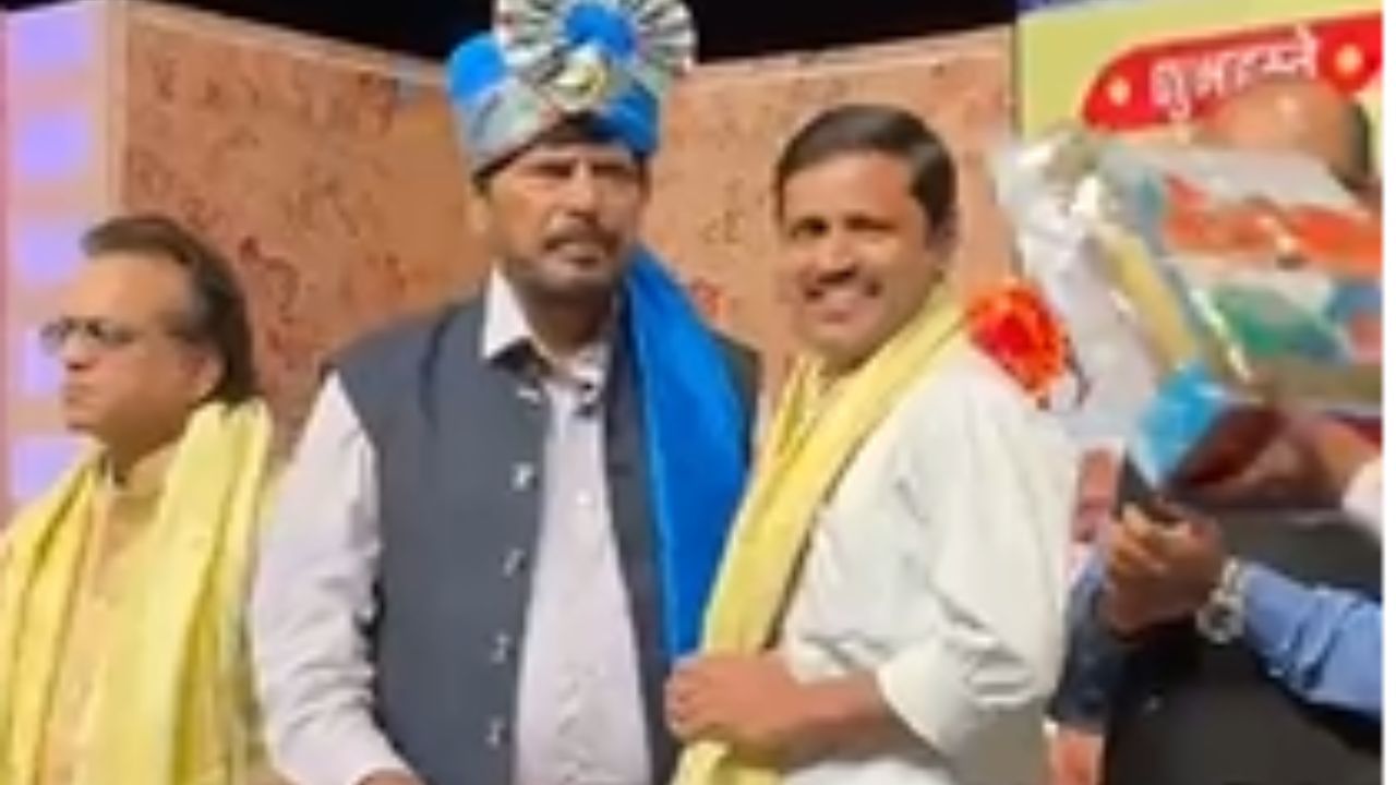 या कार्यक्रमाला फलोत्पादन मंत्री भरतशेठ गोगावले, स्वयंपूर्विकास प्राधिकरणाचे अध्यक्ष आमदार प्रवीण दरेकर आमदार कालिदास कोळंबकर, आमदार प्रसाद लाड, आमदार राम कदम, आमदार अशोक पाटील हे मान्यवर उपस्थित होते. 