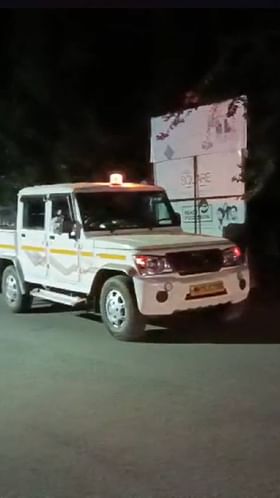 नाशिकमध्ये बिबट्याच्या शोधासाठी वनविभागाचा रात्रभर पहारा.