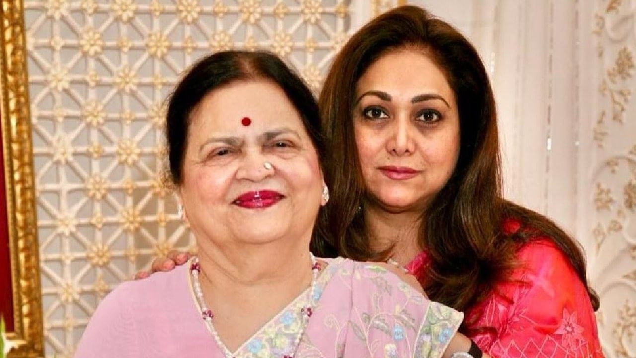 बातमीनुसार या इमारतीचे डिझाईन तयार करण्यात अनिल अंबानी आणि टीना अंबानी यांनी कोणतीही कसूर ठेवली नाही. या इमारतीला अनेक प्रसिद्ध चित्रकारांना पेंटींग्स आणि एंटीक वस्तूंनी सजवले आहे.