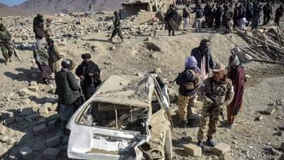 जग हादरलं! पाकिस्तानी सैन्याचा अफगाणिस्तानवर मोठा हवाई हल्ला, लहान मुले टार्गेट, तब्बल इतक्या लेकरांचा मृत्यू...