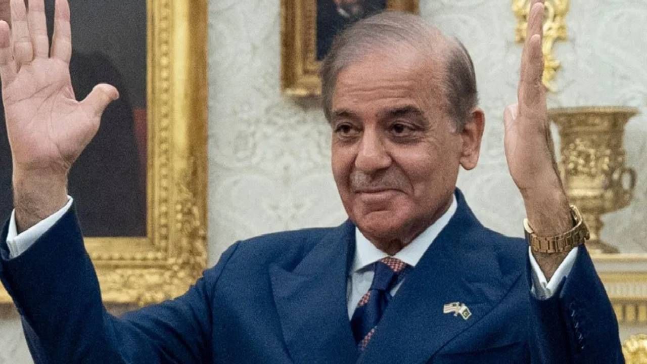 Pakistan Nuclear Testing : बोलता, बोलता डोनाल्ड ट्रम्प यांचा पाकिस्तानच्या अणूबॉम्बबद्दल धक्कादायक खुलासा, मोठं सत्य उघड