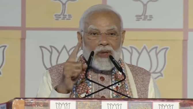 बिहार निवडणुकीमुळे निवडणूक आयोगावरील जनतेचा विश्वास अधिक मजबूत झाला, नेमकं काय म्हणाले मोदी?