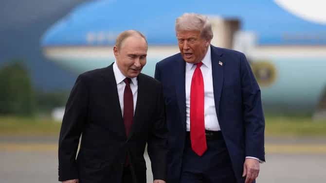 US-Venezuela Tension : अमेरिकेने वेनेजुएलावर हल्ला करण्याआधीच पुतिन यांची धक्का देणारी चाल, ट्रम्प पाहत बसले