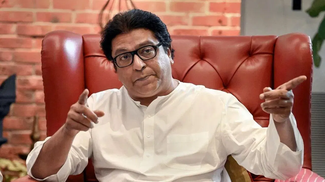 राज ठाकरेंना मोठा धक्का, प्रमुख नेत्याच्या राजीनाम्याने मनसेत खळबळ, भाजपमध्ये प्रवेश करणार? राज ठाकरेंना मोठा धक्का, प्रमुख नेत्याच्या राजीनाम्याने मनसेत खळबळ, भाजपमध्ये प्रवेश करणार?