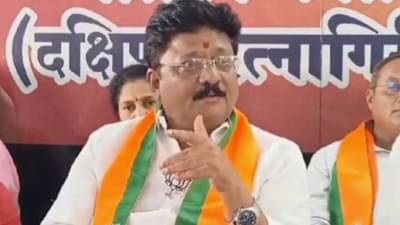 शेवटी बाप हा बापच असतो... मुलीसाठी बापाने थेट पक्षच सोडला... पोरीच्या डोळ्यात पाणी; तुमचेही डोळे येतील भरून