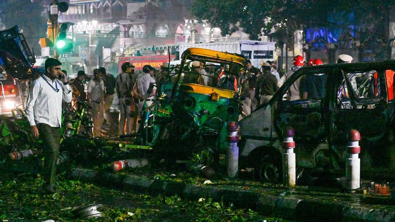 दिल्ली स्फोटानंतर महाराष्ट्र एटीएसची मोठी कारवाई, थेट मुंब्रातील शिक्षक ताब्यात, कुर्ला ते..