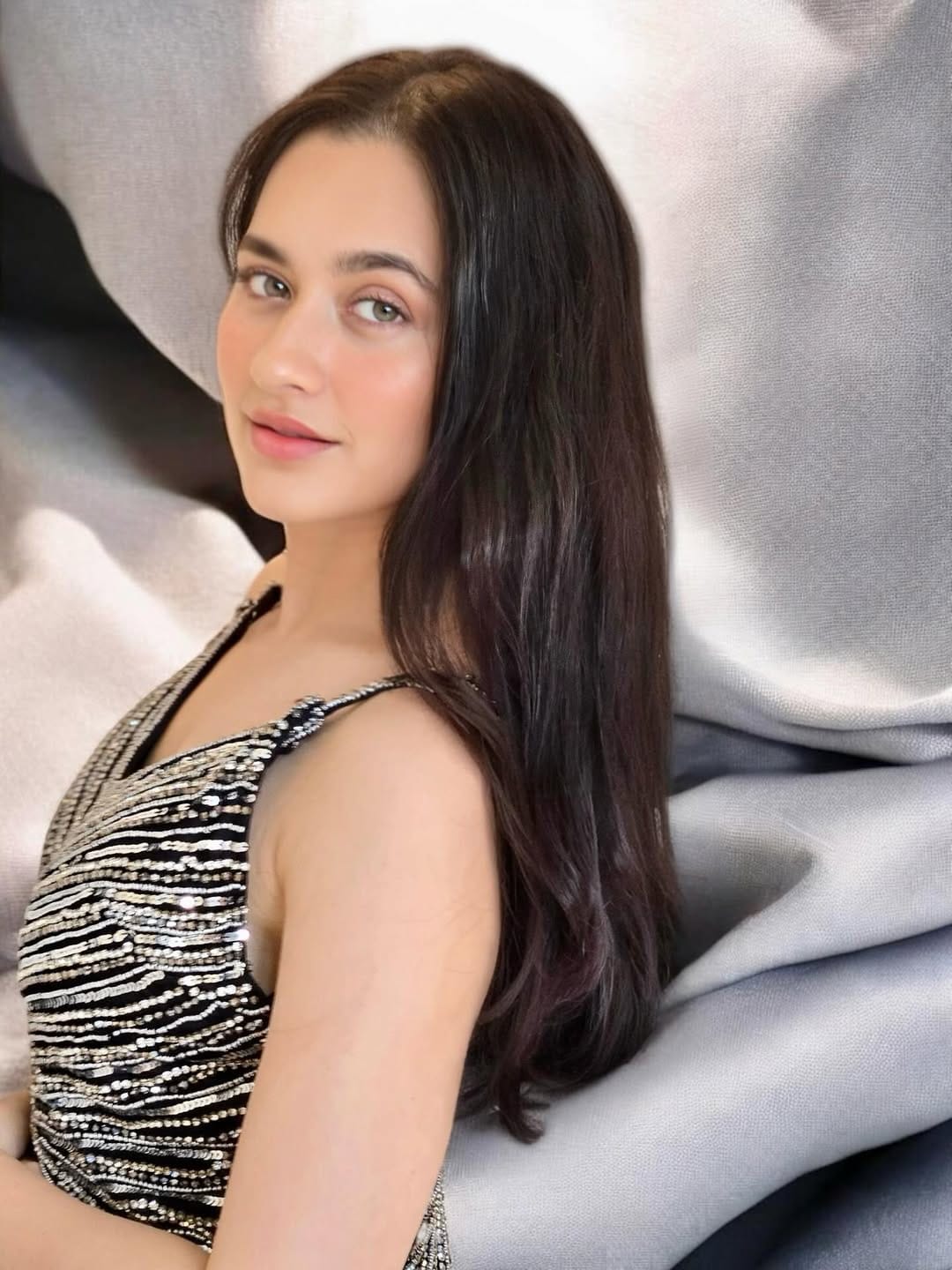 दोघांचाही एकमेकांवर विश्वास बसल्यानंतर संजीदा आणि अमीर अली यांनी 2012 साली लग्न केले. लग्नानंतर सरोगसीच्या माध्यमातून या दोघांना एक मुलगी झाली. पण त्यांचे हे लग्न फार काळ टिकू शकले नाही. 