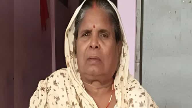पोटच्या मुलाने आईचा मृतदेह नाकारला, डेडबॉडी फ्रीजरमध्ये ठेऊन द्या, कारण आमच्या घरात..कलयुगातल्या मुलाचं वृद्धाश्रमाला धक्कादायक उत्तर