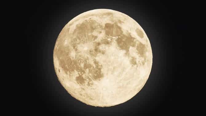 Super Moon: भर रात्री आकाशात चमत्कार दिसणार, चंद्रासोबत अजब घडणार; या वेळेला तुम्हालाही सगळं दिसणार!