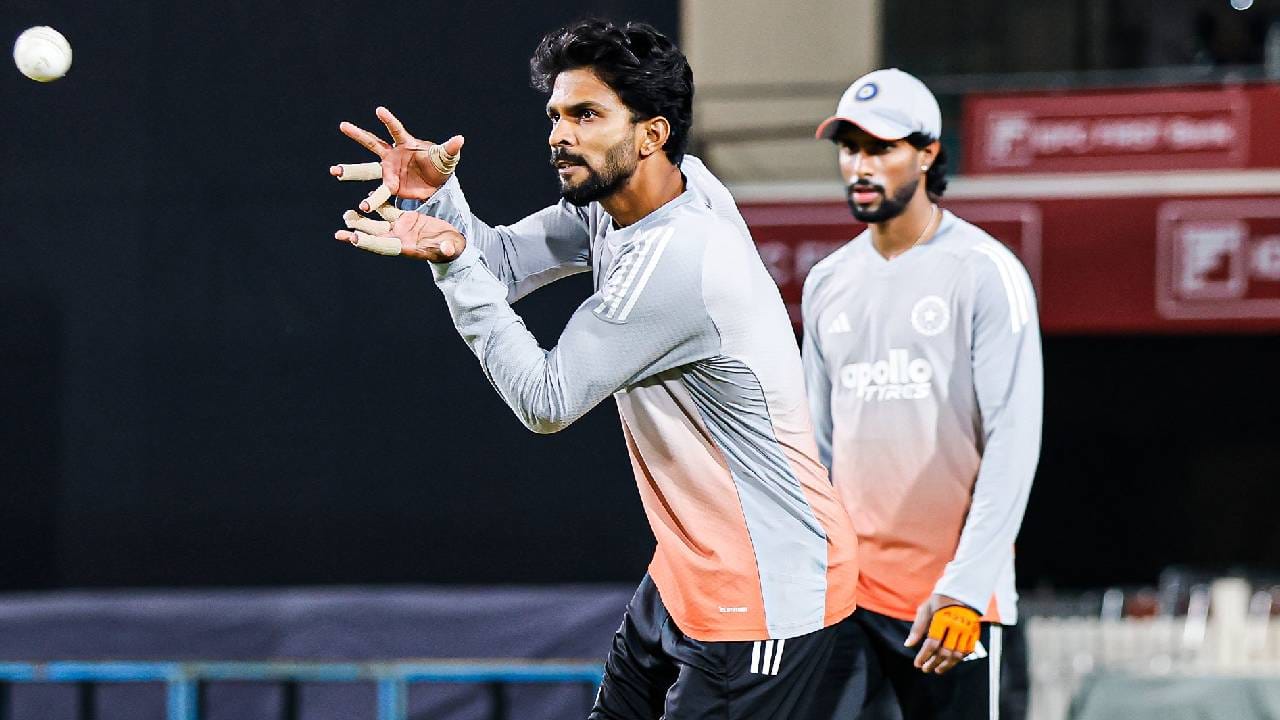 भारत आणि दक्षिण अफ्रिका यांच्यात या मैदानावर एकमेव वनडे सामना झाला होता. हा सामना 9 ऑक्टोबर 2022 रोजी झाला होता. हा सामना भारताने 7 गडी राकून जिंकला होता. या सामन्यात श्रेयस अय्यरने 113 धावांची नाबाद खेळी करत सामना जिंकवून दिला होता. (Photo- BCCI Twitter)