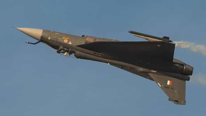 Tejas Fighter Jet Crash : ही गोष्ट फक्त तेजसच्या क्रॅशची नाही, किती खतरनाक असतो नेगेटिव G टर्न? सलाम त्या शूर विंग कमांडरला