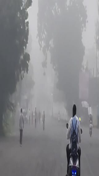 धुळ्यात तापमानाचा पारा पुन्हा एकदा घसरला, तापमान 9 .1 अंश सेल्सिअस