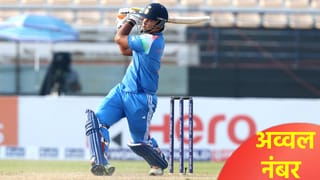 आशिया कप स्पर्धेत वैभव सूर्यवंशी अव्वल स्थानी, पण पाकिस्तानच्या खेळाडूने एका बाबतीत टाकलं मागे