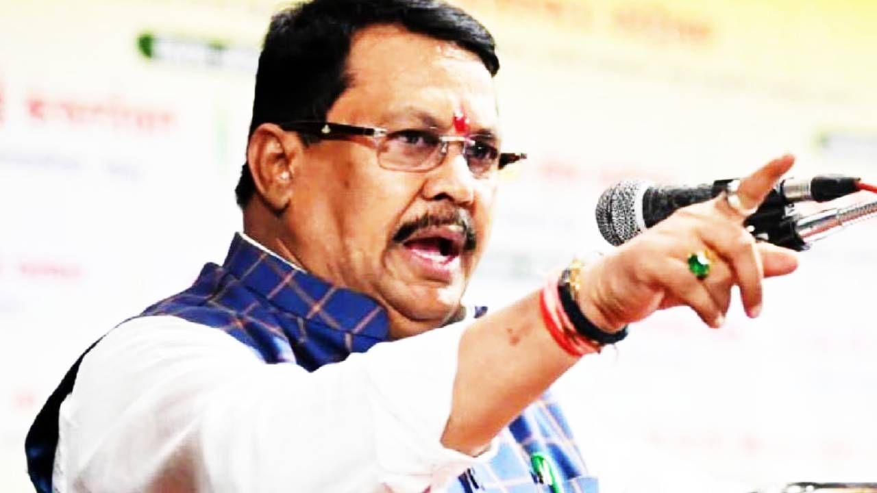 Land Scam : पार्थ पवारांनंतर अजून एक जमीन घोटाळा; शिंदे सेनेच्या मंत्र्यावर वडेट्टीवारांचा तोफ गोळा,200 कोटींची जमीन 3 कोटीत लाटल्याचा आरोप