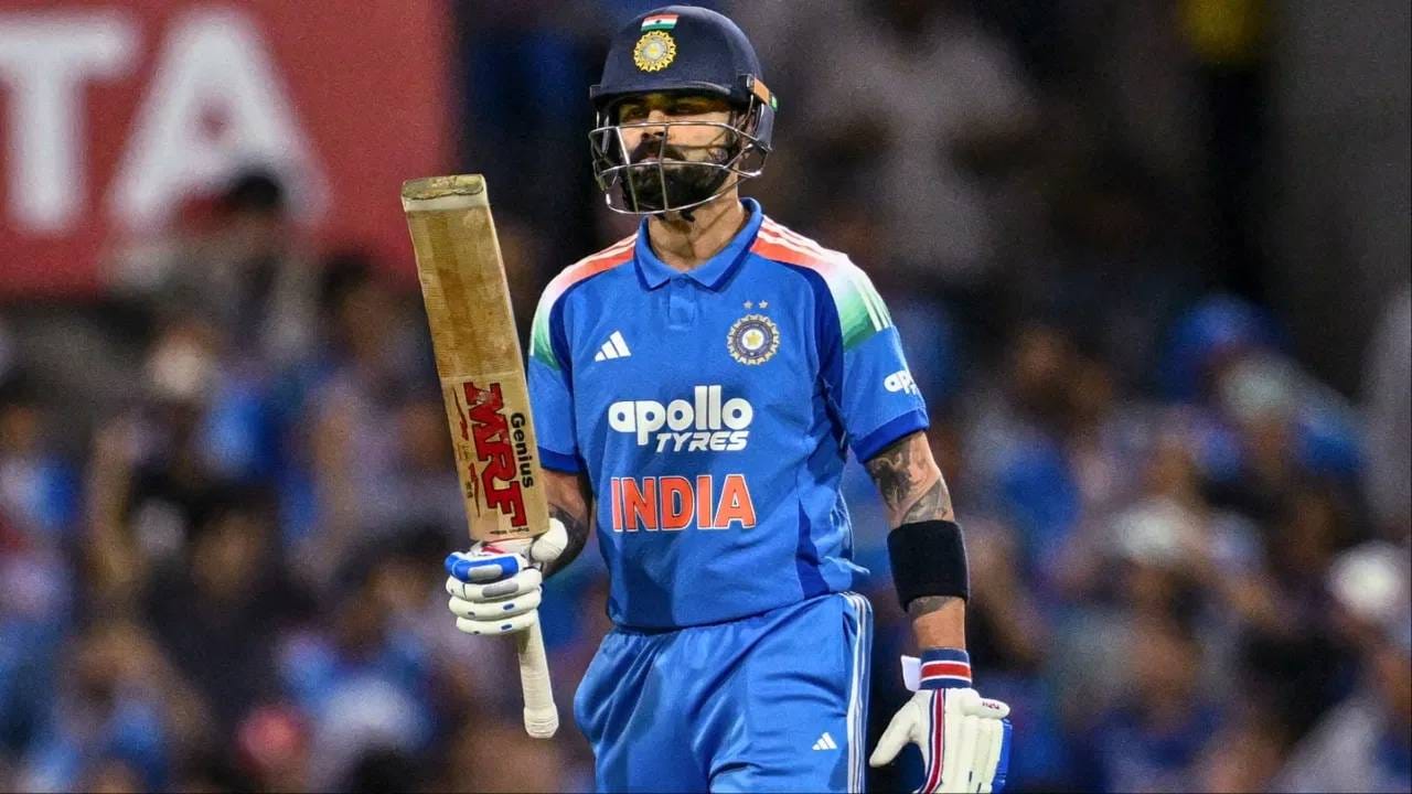 विराट कोहलीने रांचीच्या मैदानात पाच सामने खेळले आहेत. या सामन्यातील पाच डावात त्याने 192 च्या सरासरीने 384 धावा केल्या आहेत. यात दोन शतकं आणि एक अर्धशतकाचा समावेश आहे. (फोटो- PTI)