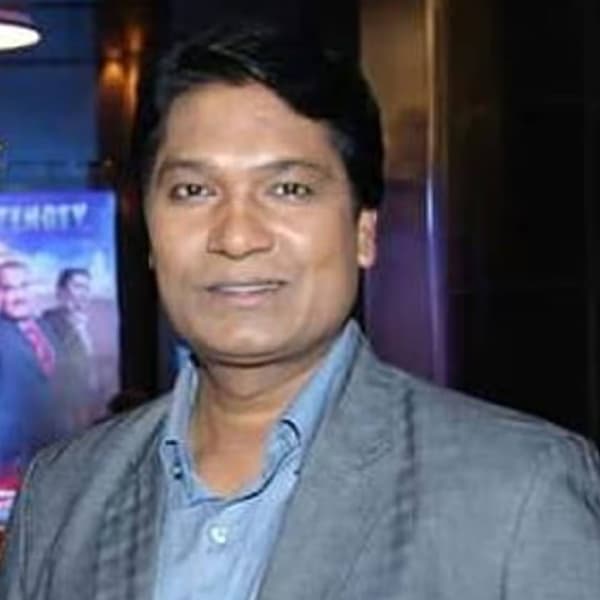 CID मध्ये आदित्यने इंस्पेक्टर अभिजीतचा रोल साकारला आहे. खऱ्या आयुष्यात आदित्य विवाहित आहे. आरुषी आणि अद्विका या त्याला दोन मुली आहेत.