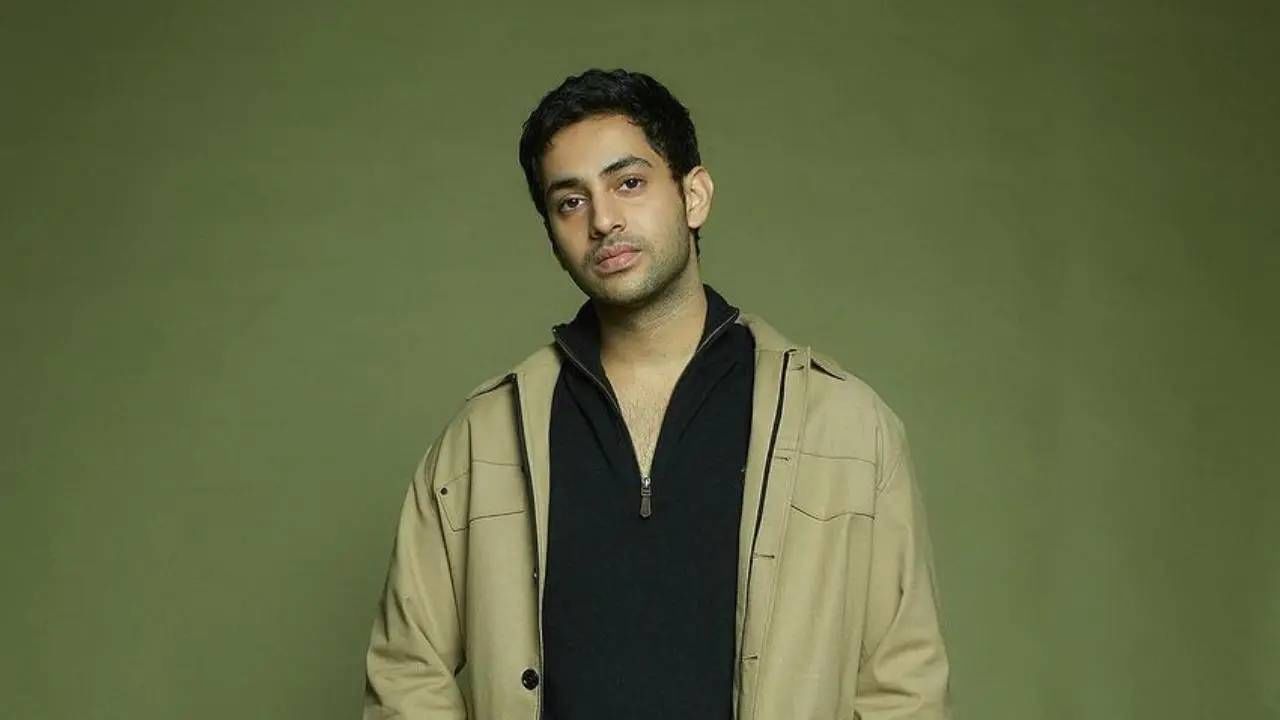 Amitabh Bachchan : बच्चन कुटुंबातील सर्वात गरीब व्यक्तीचं नाव माहीत आहे का ? नेटवर्थ फक्त…